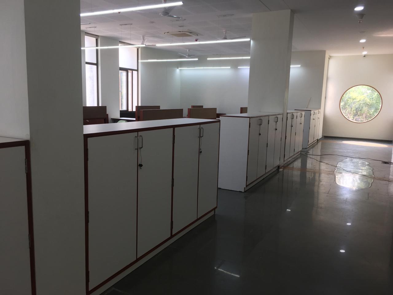 auro Univercity (6)